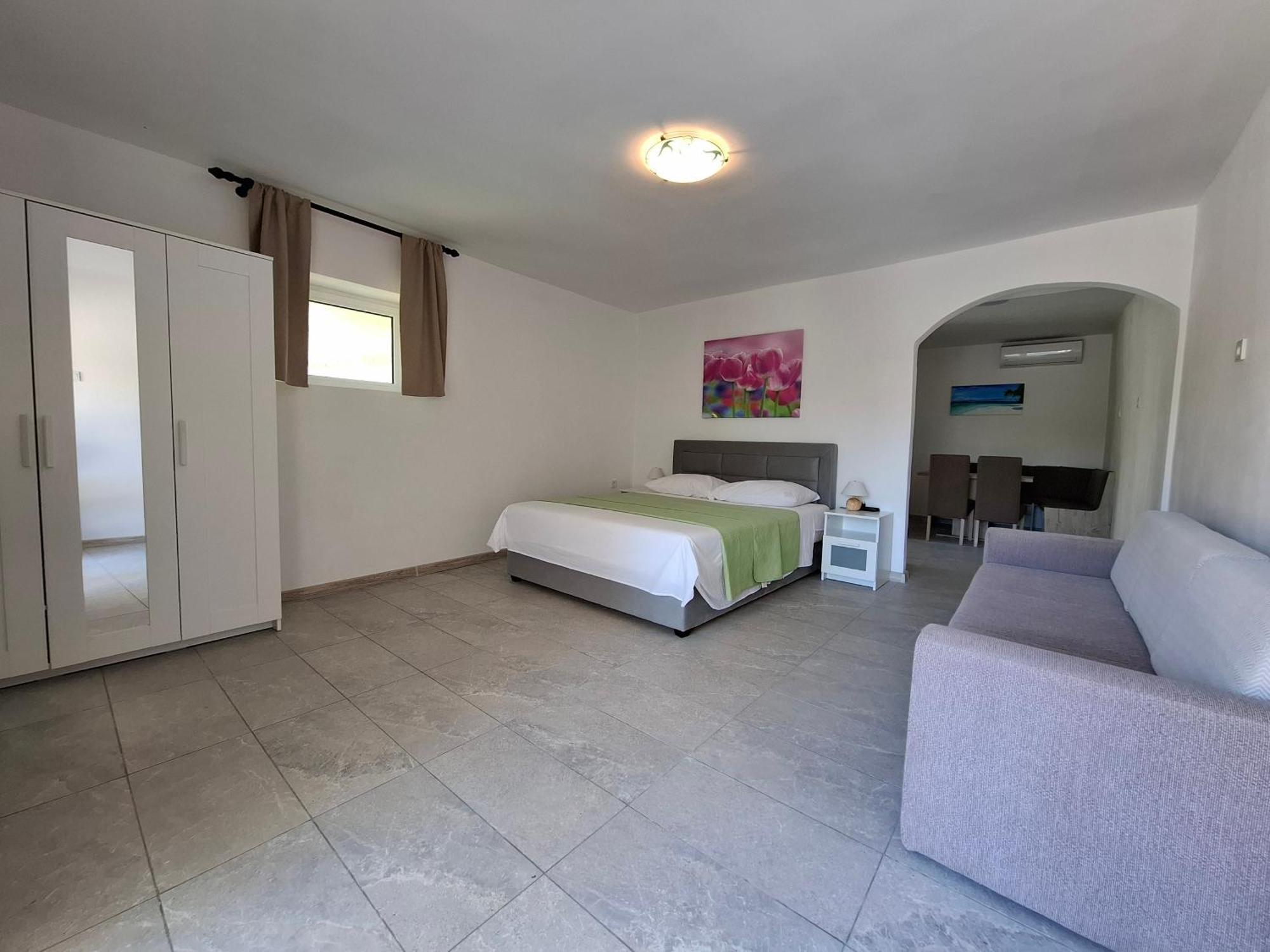 Apartman & Mila *